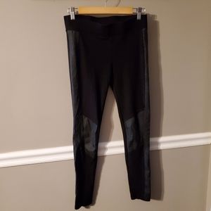 CAbi Pants - Cabi faux leather patch leggings CAbi Pants - Cabi faux leather patch leggings